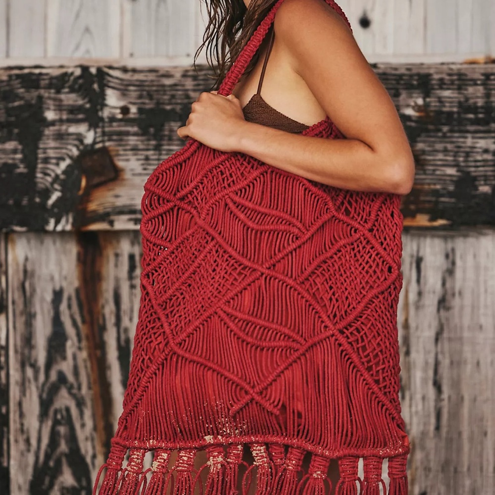 Free People Red Bohemian Fringe Woven Macrame Tote NWT🔖